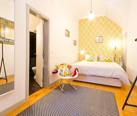Mouraria Deluxe Apartments Lisbona Esterno foto